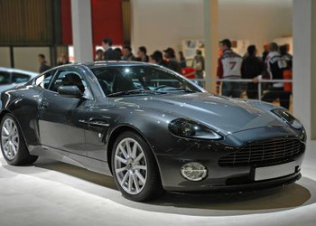 bigstockphoto_Gray_Sport_Car_23450 (^_^)